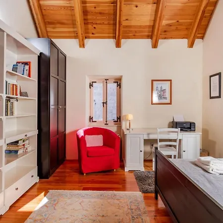 Holiday home Villa-varos-palm-garden *